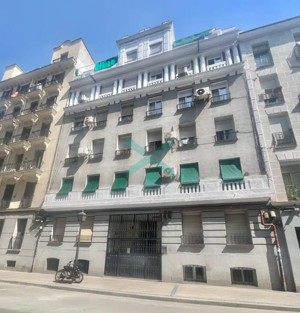 Vista exterior de Pis en venda en Madrid