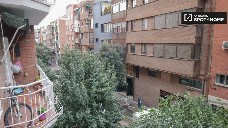 Piso con terraza en alquiler en Chamartín, imagen 8