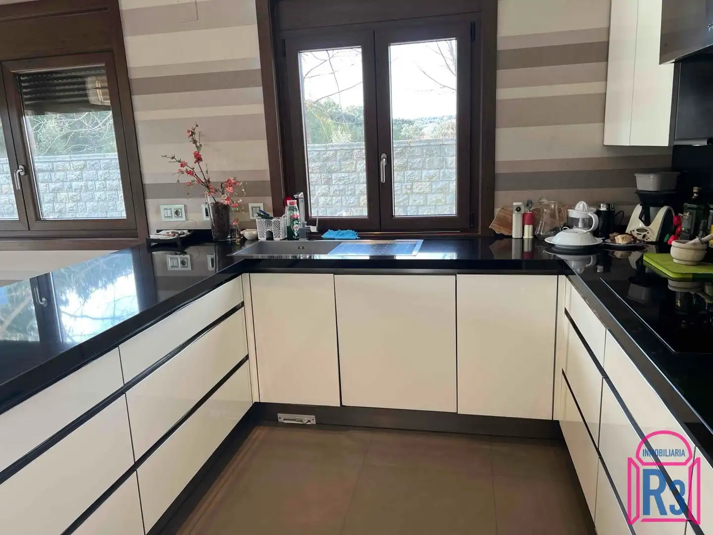 Cocina de Casa o chalet en venta en Cuadros con Calefacción, Terraza y Piscina