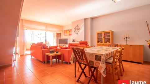 Foto 2 de Casa adosada en venda a Avinguda de la Mediterrània, 83, Creixell, Tarragona