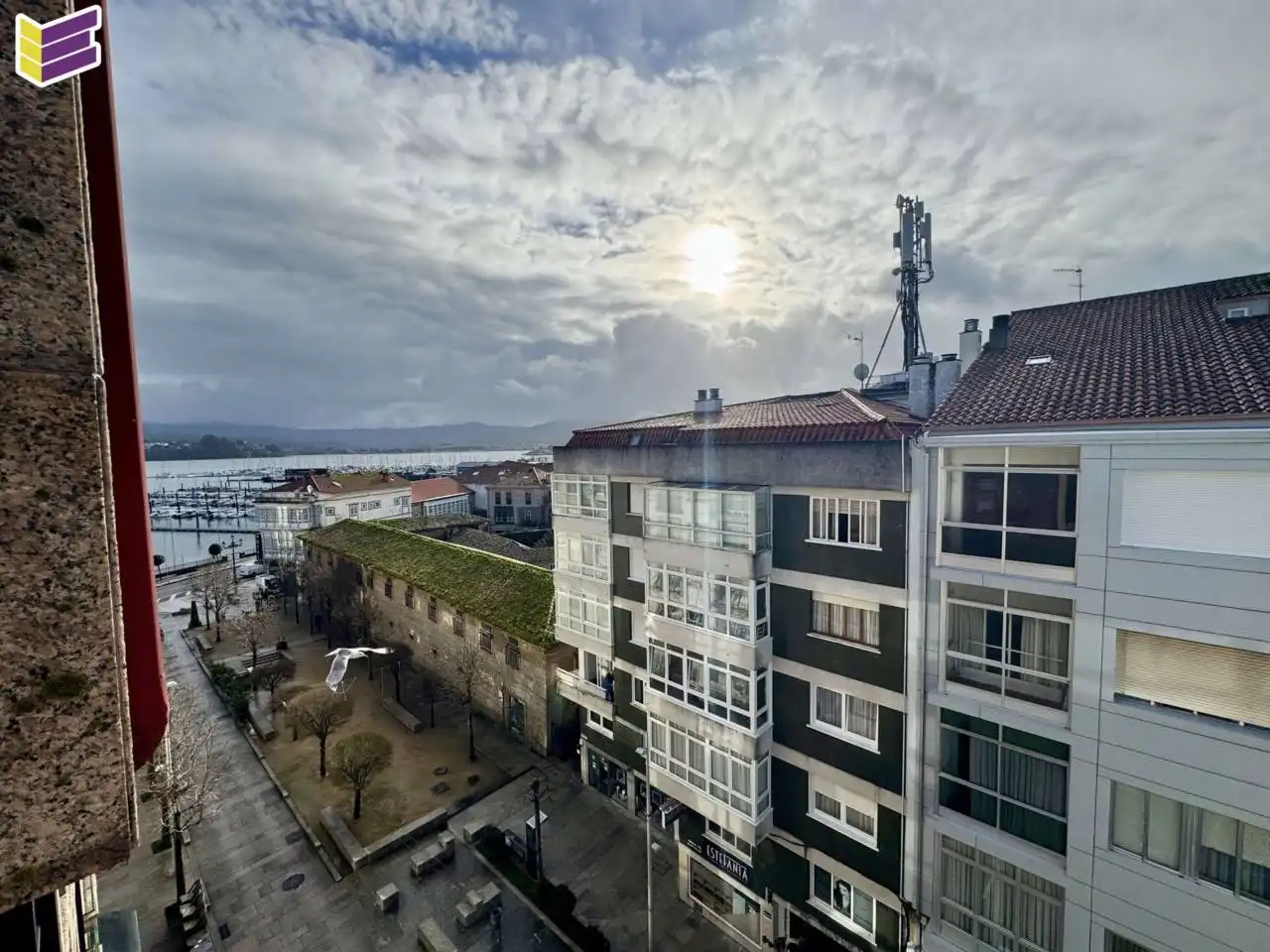 Vista exterior de Piso en venta en Baiona con Calefacción, Parquet y Amueblado