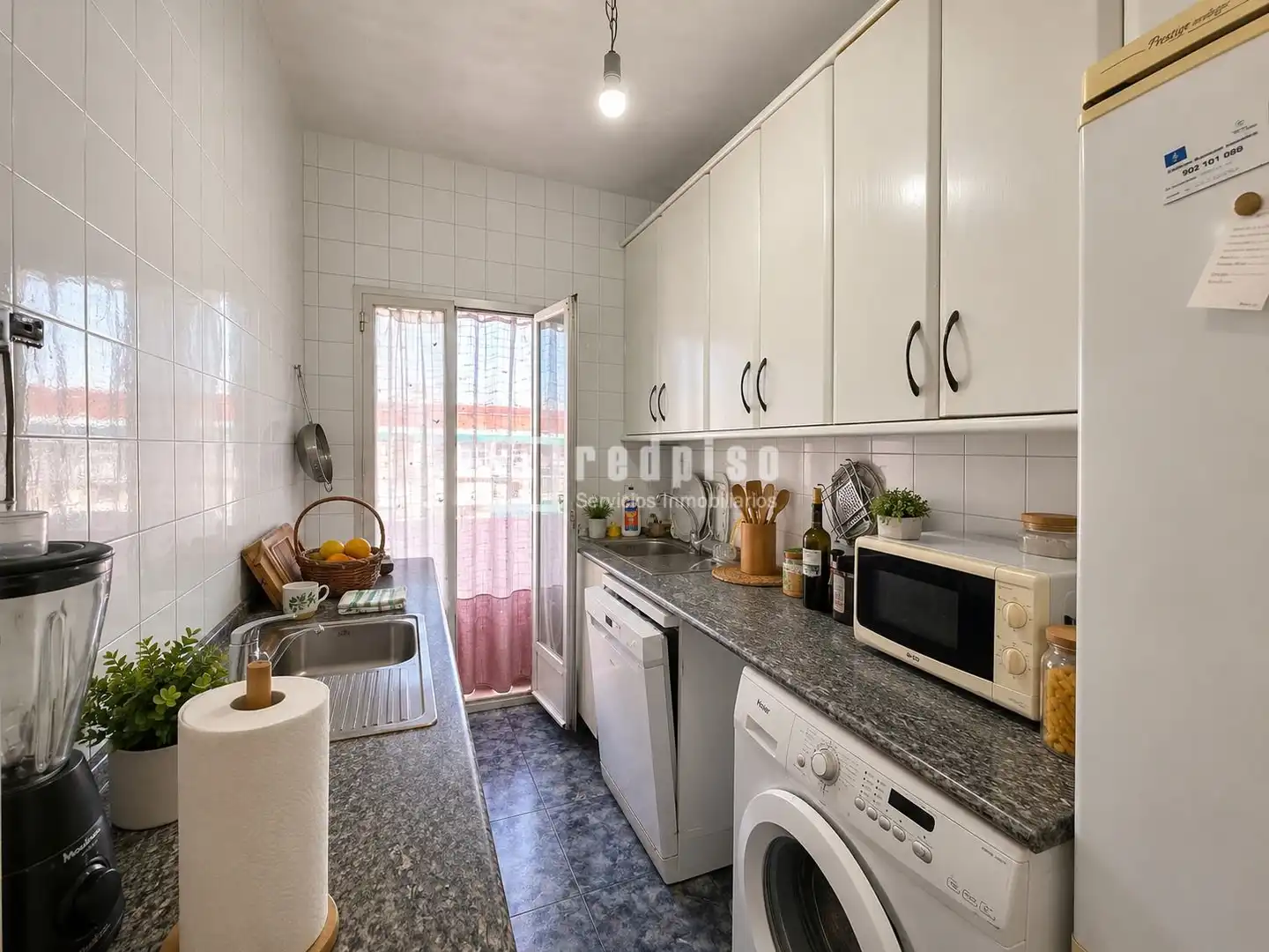 Kitchen of Flat for sale in Madrid
