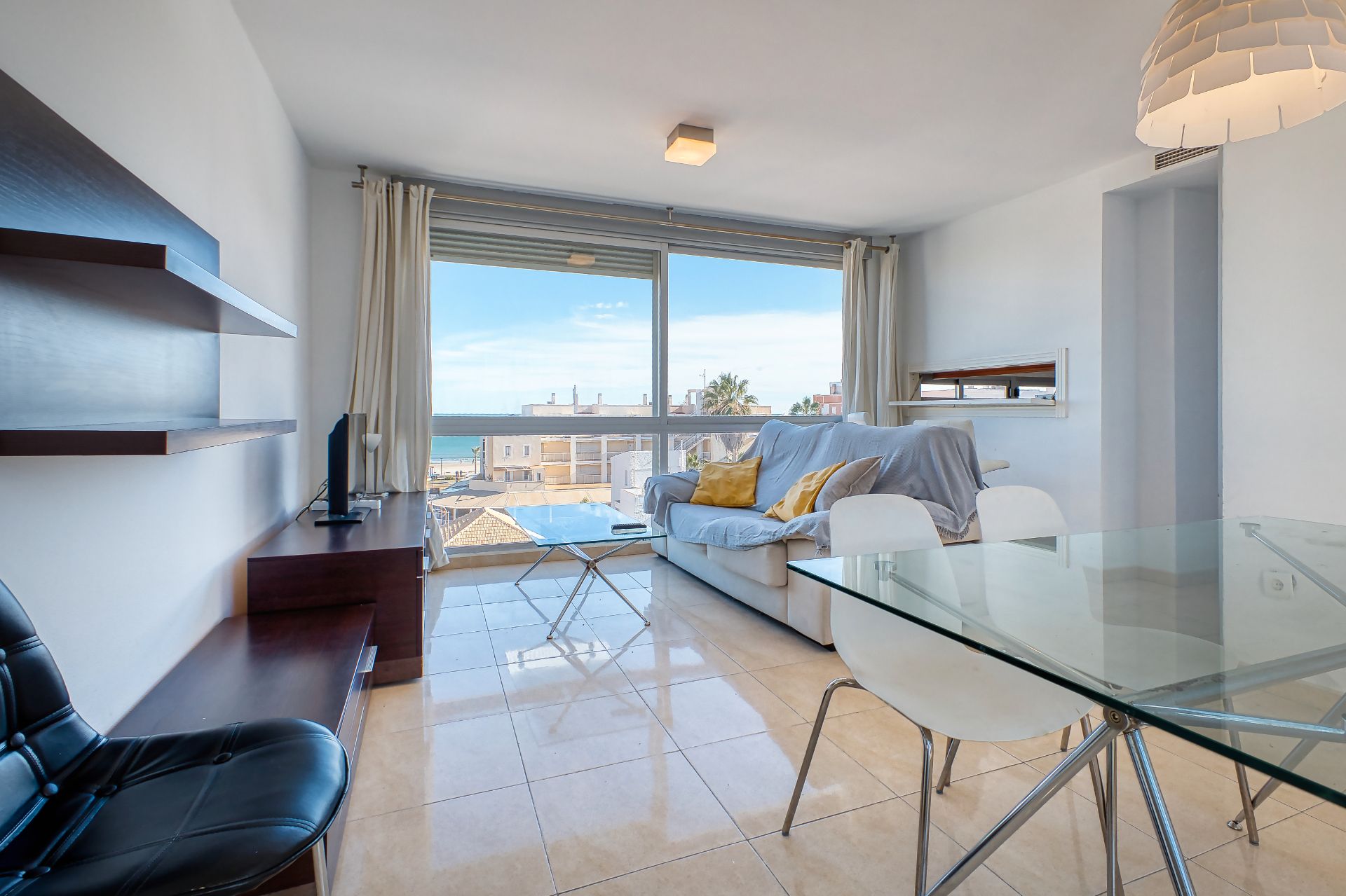 Pis de lloguer a Carrer de Jacinto Benavente, Playa Muchavista