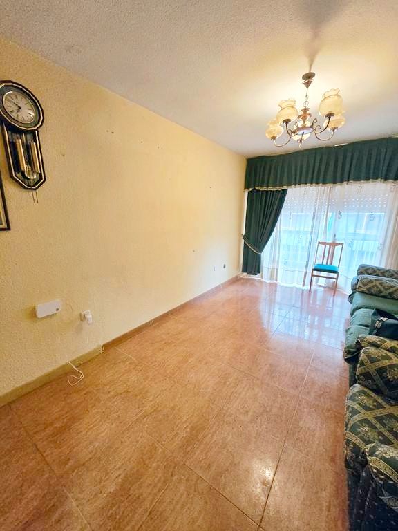 Sala d'estar de Pis en venda en Leganés amb Terrassa i Alarma