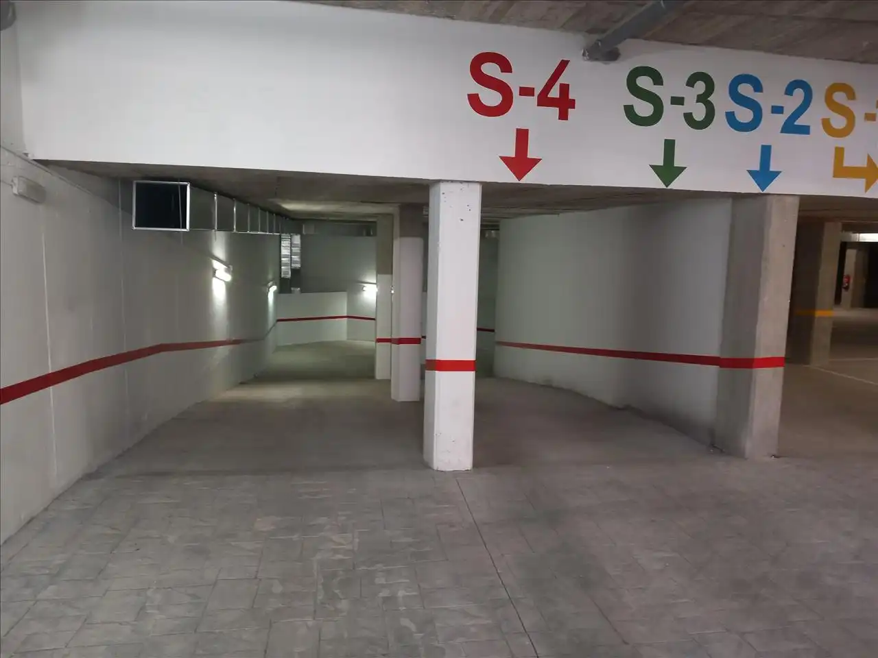 Parking de Piso en venta en Lugo con Trastero
