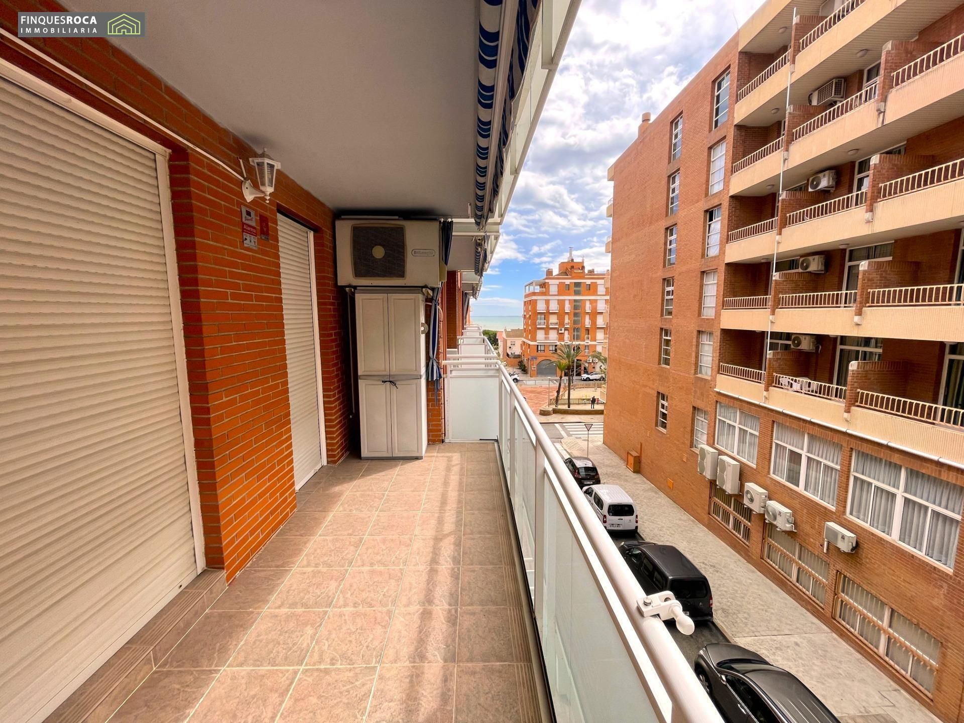 Exterior view of Apartment for sale in La Ràpita  with Air Conditioner, Terrace and Furnished