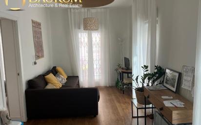 Bedroom of Flat for sale in  Madrid Capital