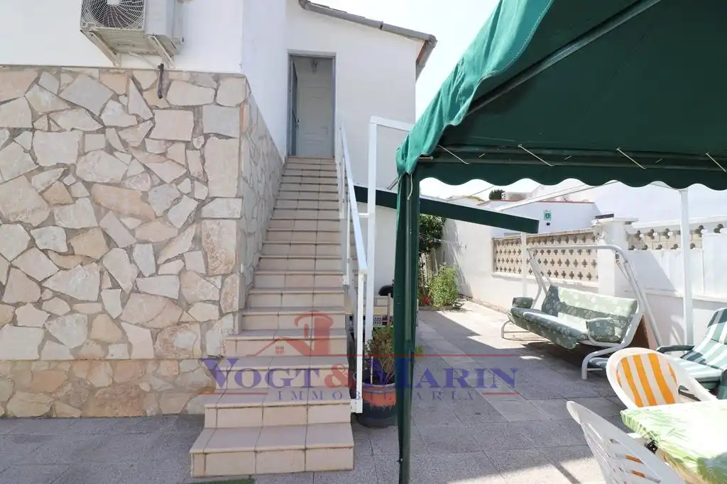 Casa con terraza en venta en Carrer Montgrí, imagen 33