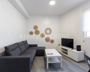 Sala d'estar de Apartament de lloguer en  Valencia Capital amb Aire condicionat i Moblat