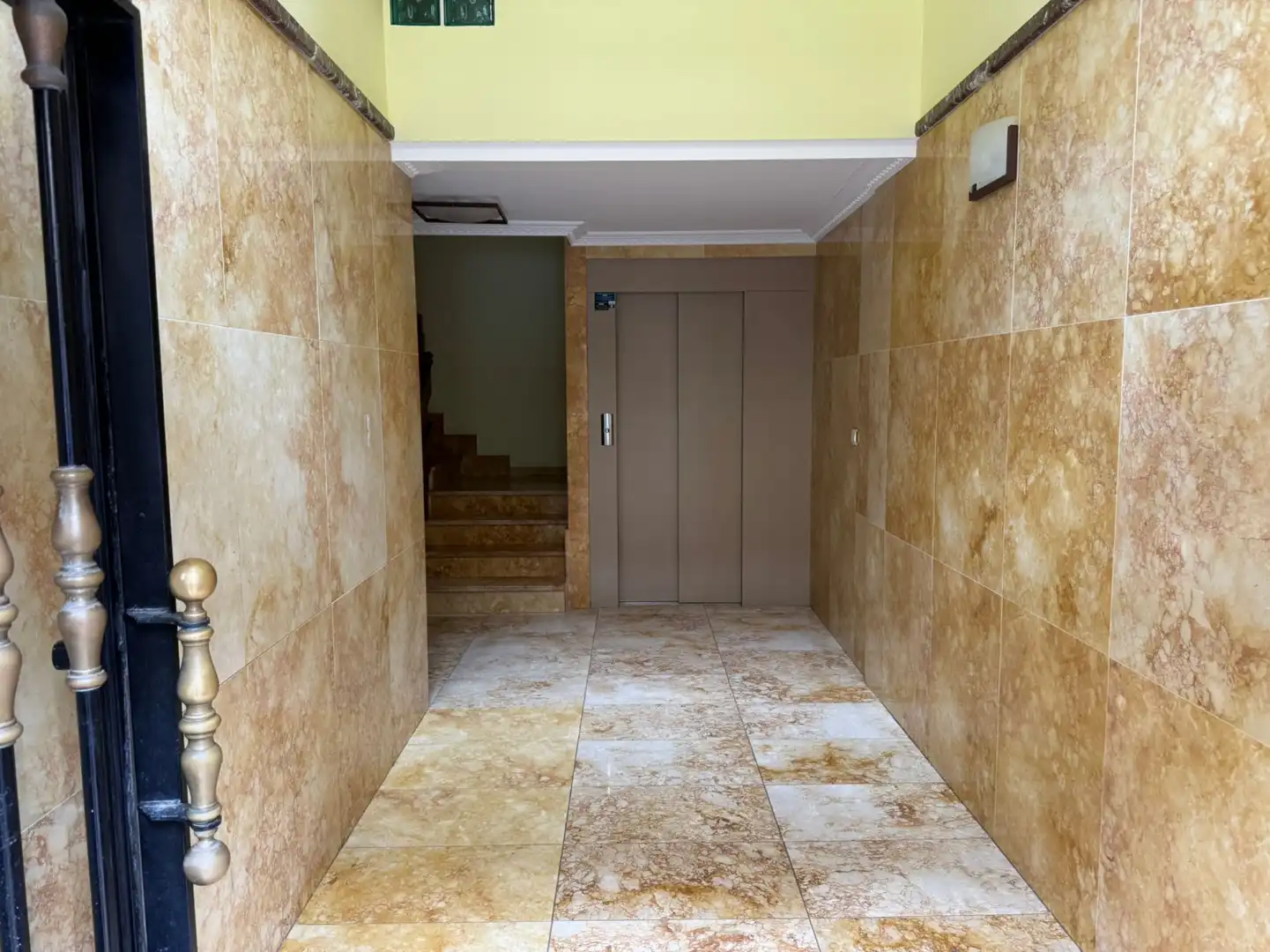 Dúplex en venda en Laredo amb Calefacció i Balcó