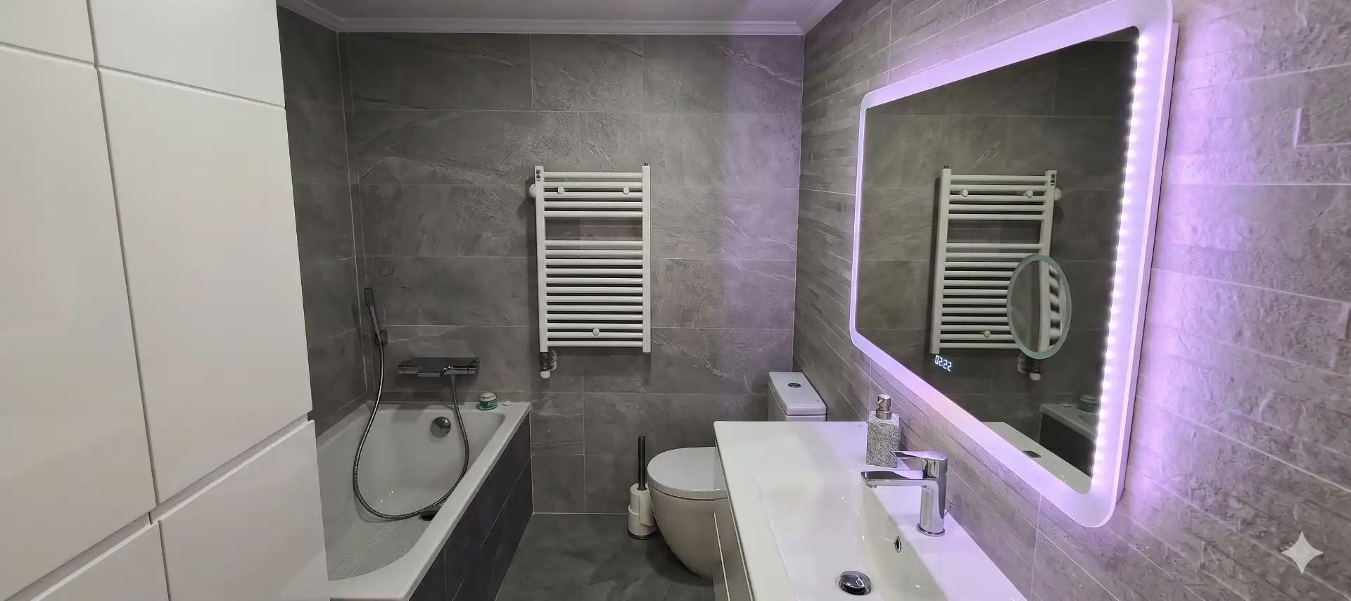 Badezimmer von Haus oder Chalet zum Verkauf in Sant Andreu de Llavaneres mit Klimaanlage, Heizung und Privatgarten