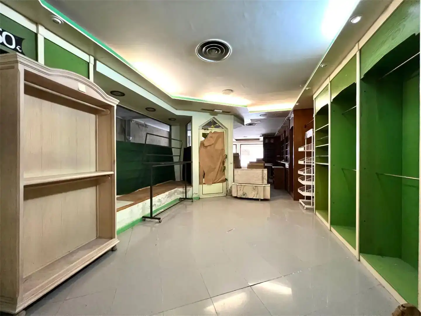 Local en venta en Tarancón