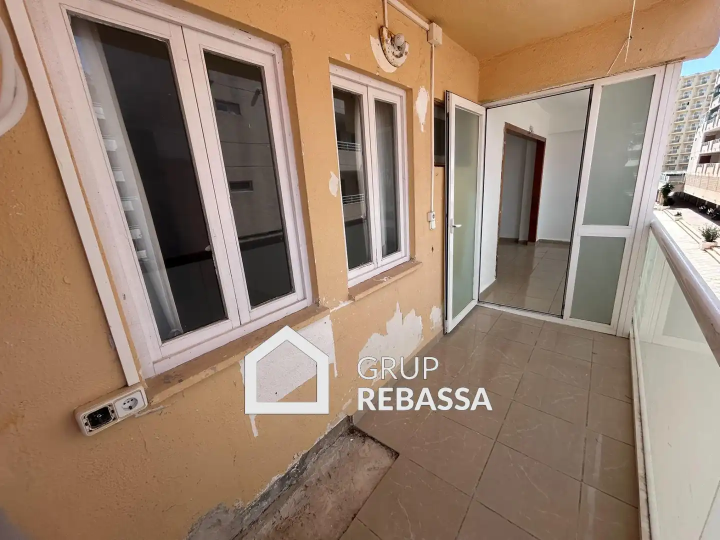 Vista exterior de Apartamento en venta en Calvià con Terraza, Trastero y Balcón