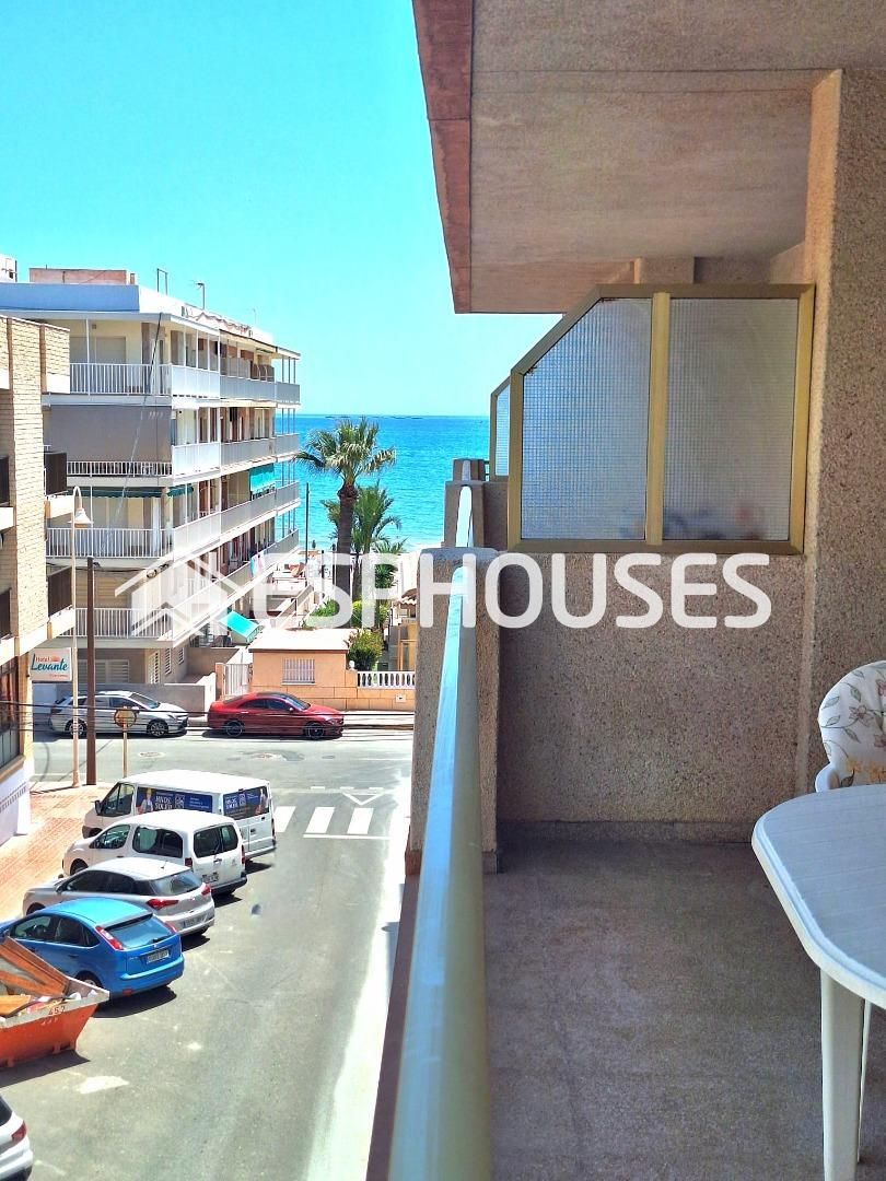 Exterior view of Flat for sale in Guardamar del Segura  with Storage room, Furnished and Balcony