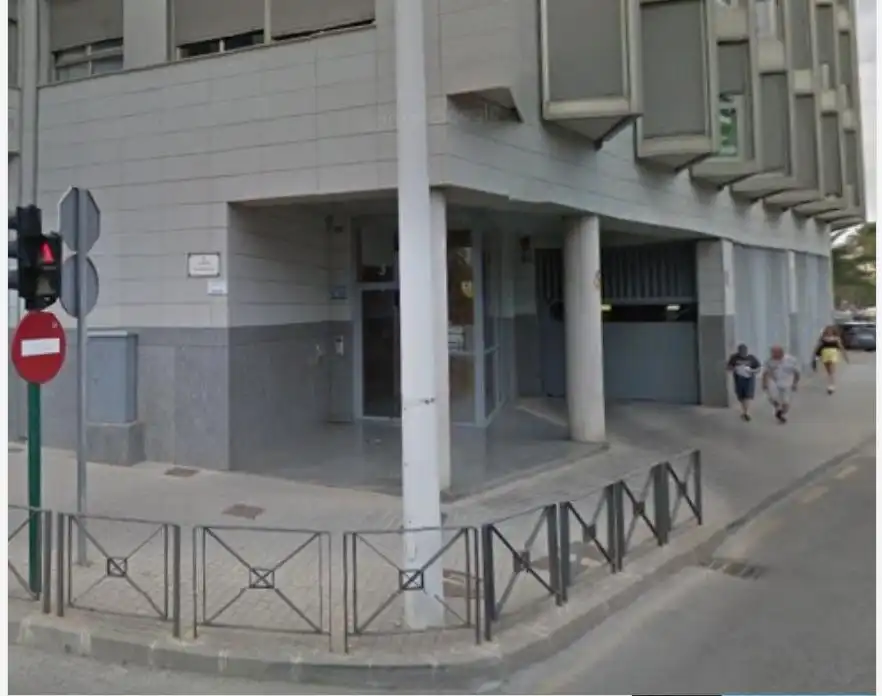 Parkplatz zum Verkauf in Elche ciudad, imagen 2