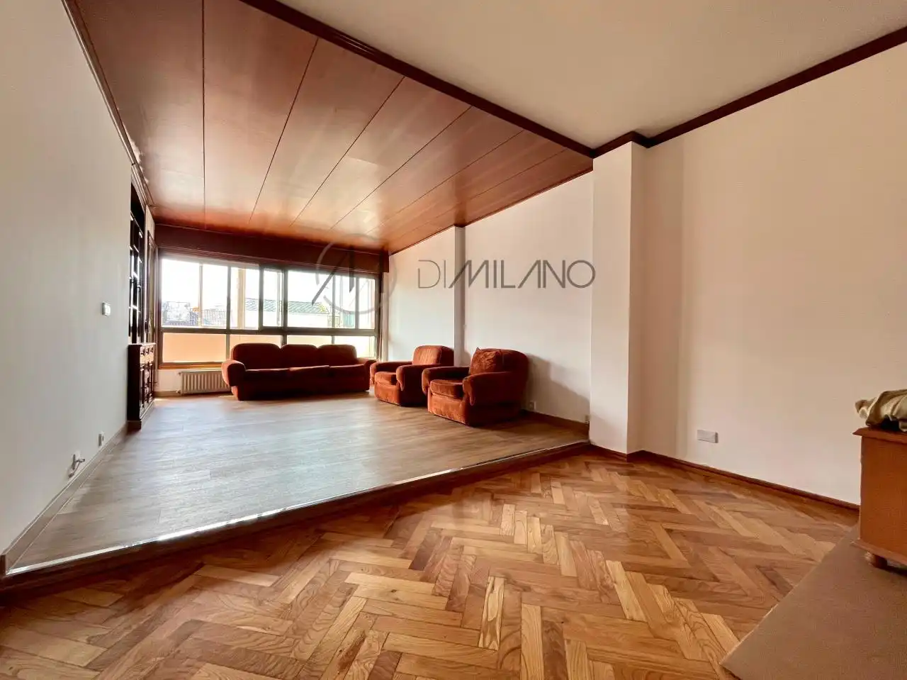 Sala d'estar de Àtic de lloguer en Vigo  amb Calefacció, Parquet i Terrassa