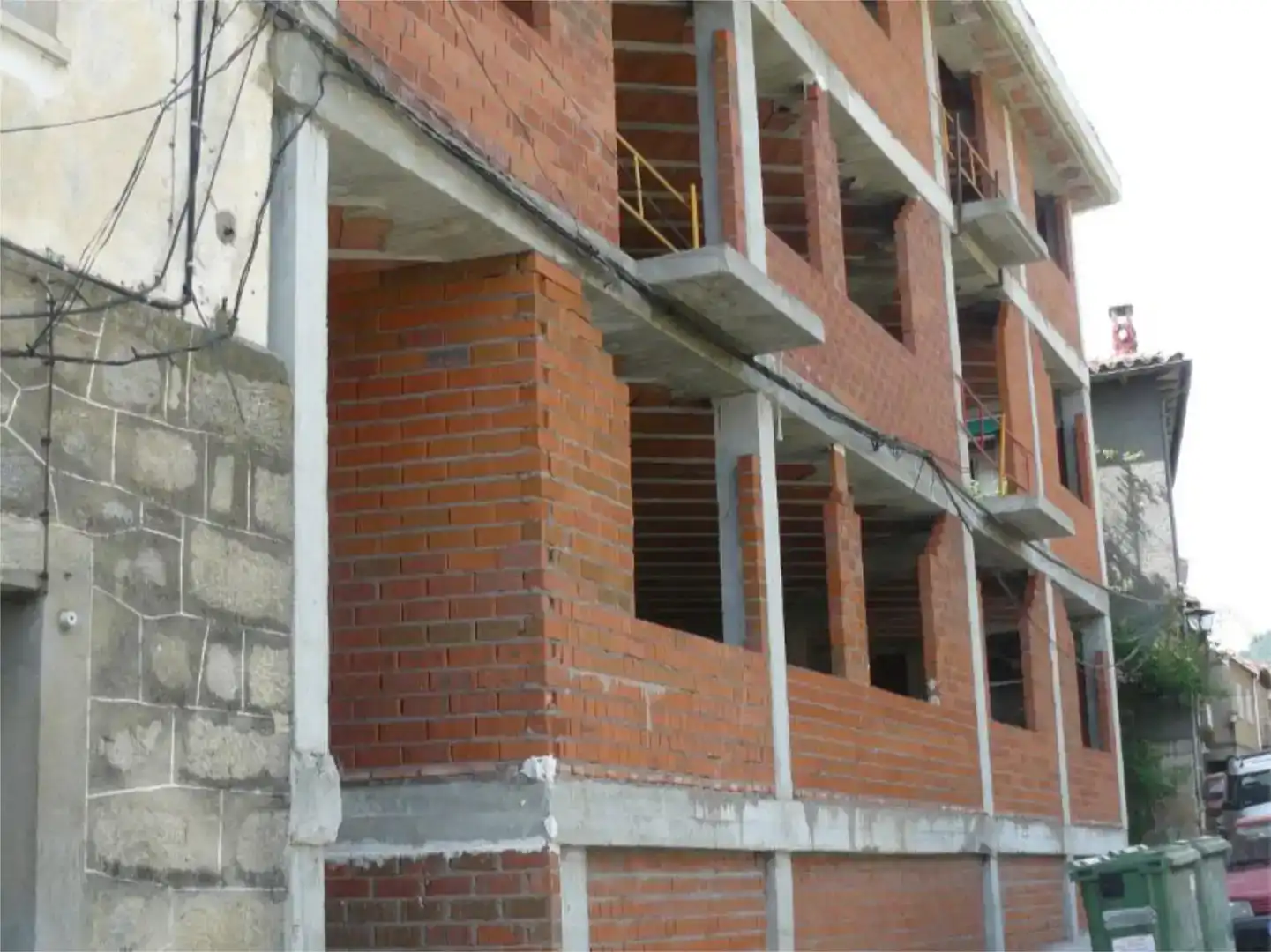 Vista exterior de Pis en venda en Piedralaves amb Balcó
