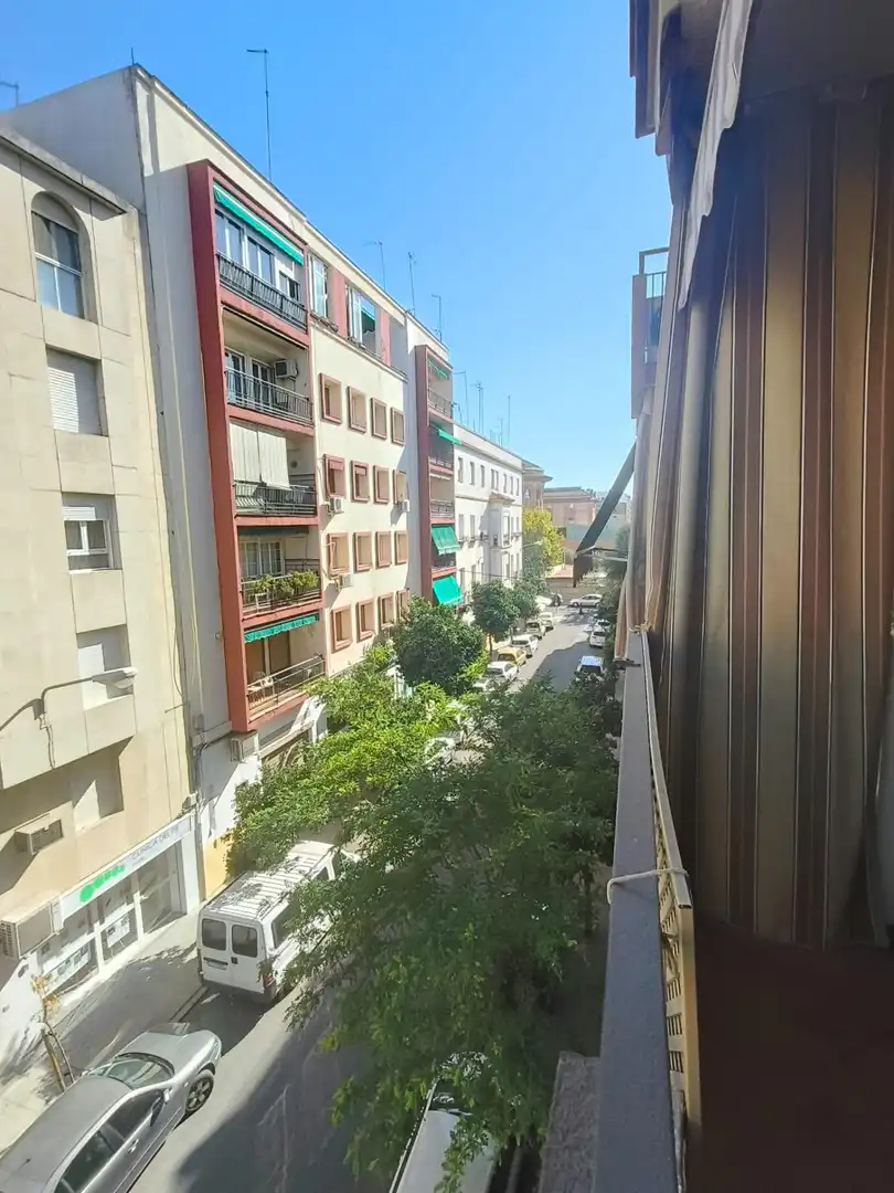 Pis amb ascensor en venda a Calle DIEGO SERRANO, imagen 28