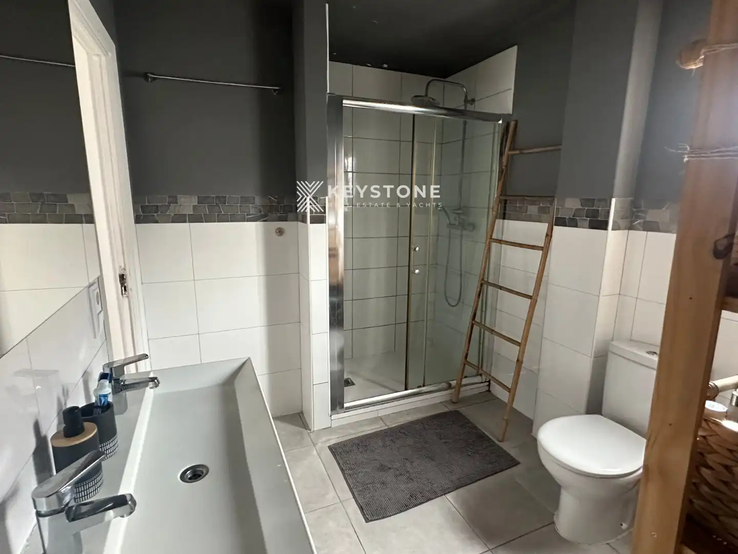 Bathroom of Attic for rent in  Palma de Mallorca  with Air Conditioner and Terrace