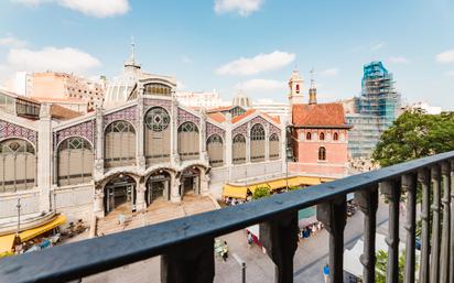 Vista exterior de Dúplex en venda en  Valencia Capital amb Aire condicionat, Terrassa i Balcó