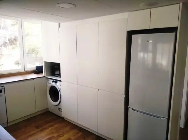 Cocina de Apartamento de alquiler en El Campello con Aire acondicionado, Terraza y Amueblado