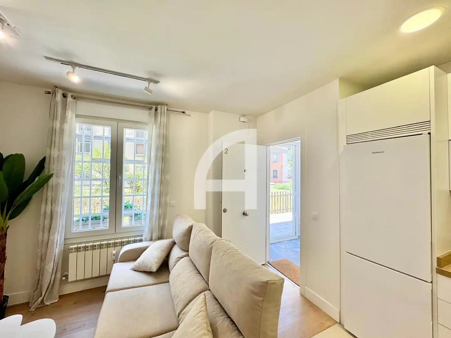 Bedroom of Flat for share in Madrid  with Air Conditioner, Heating and Furnished