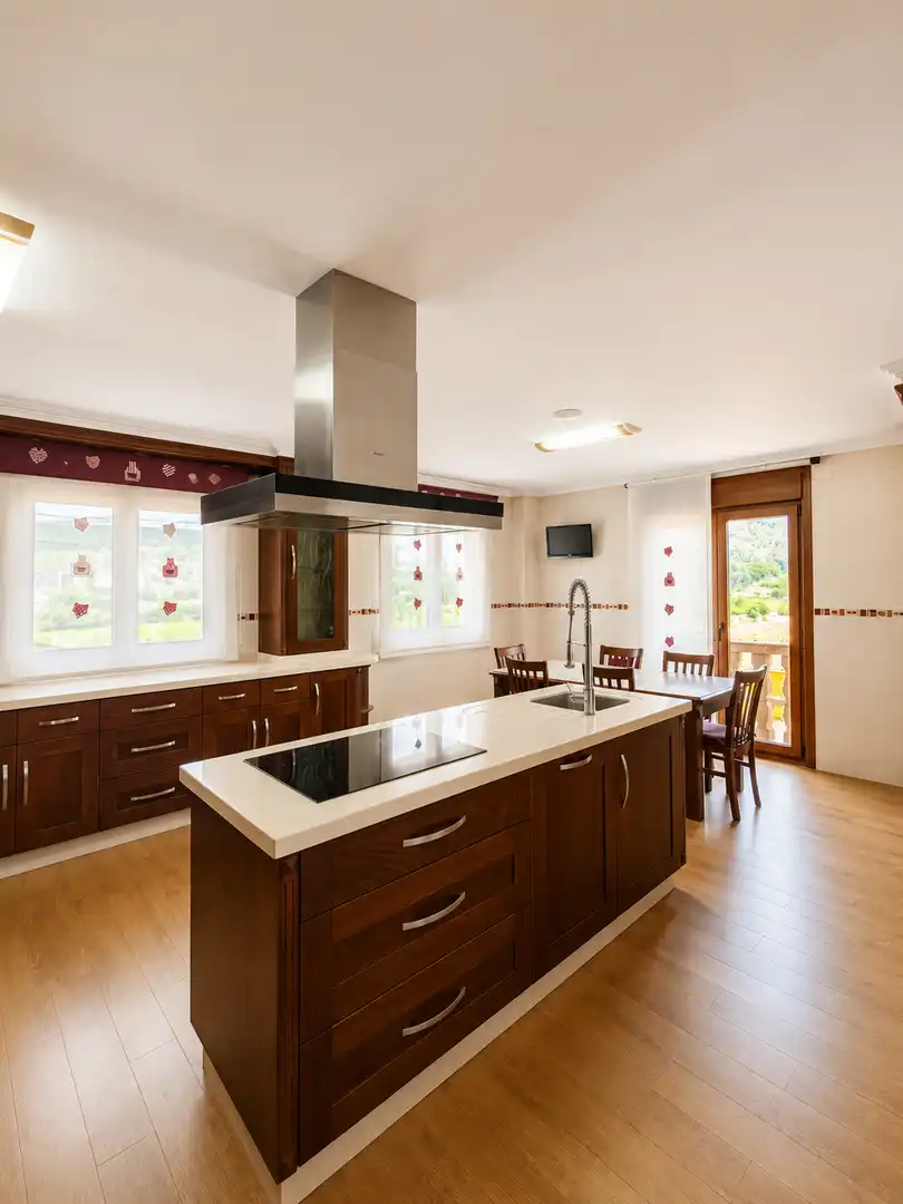 Houses for sale in Rúa Melchor de Velasco, 17, Oseiro