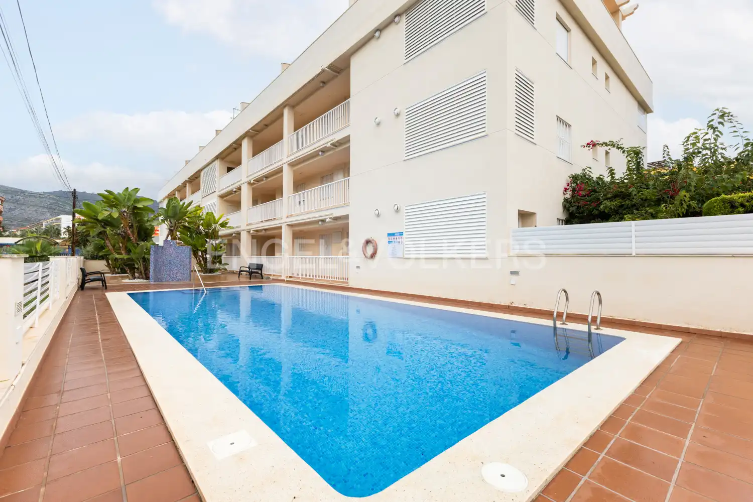 Piscina de Pis en venda en Oropesa del Mar / Orpesa amb Aire condicionat, Calefacció i Jardí privat