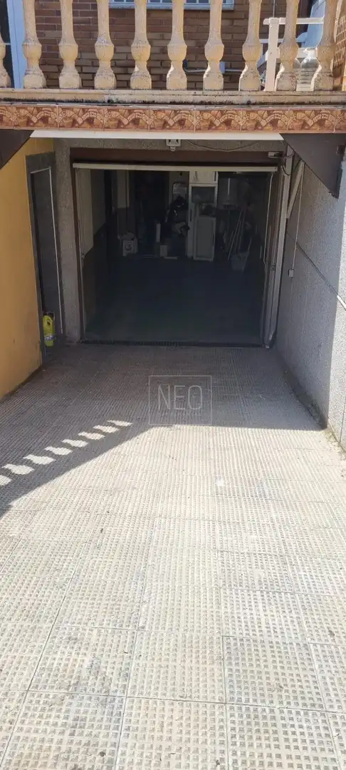 Parking de Casa adosada en venta en Ugena con Aire acondicionado, Calefacción y Terraza