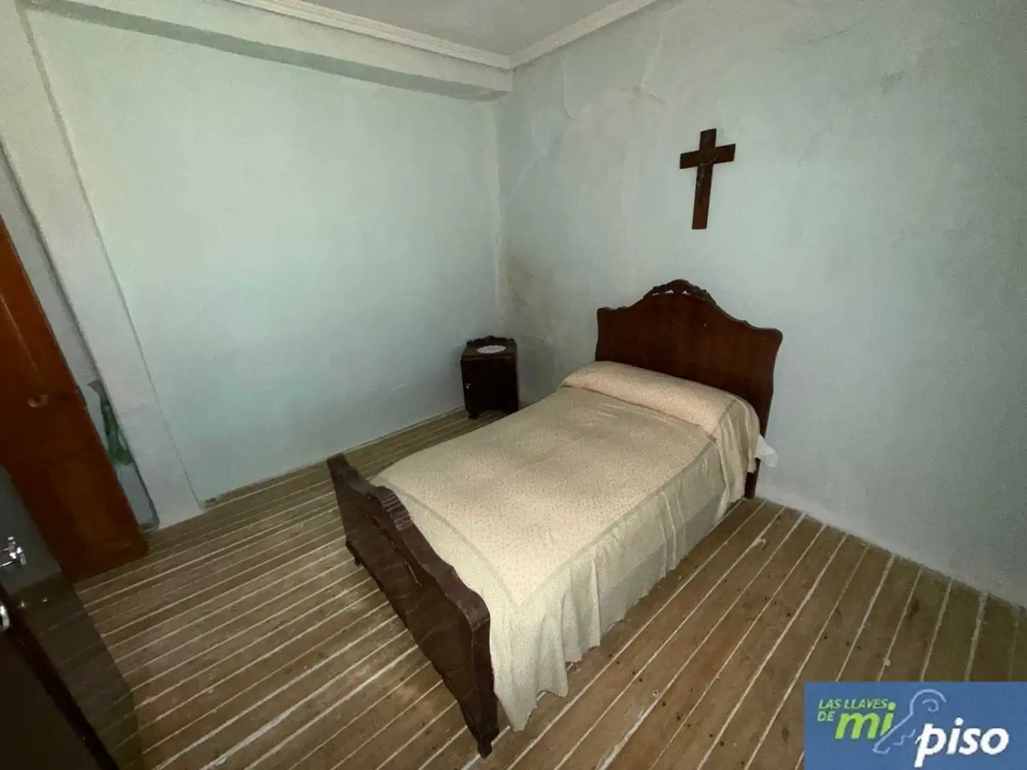 Dormitori de Casa o xalet en venda en Camporredondo amb Jardí privat, Parquet i Terrassa