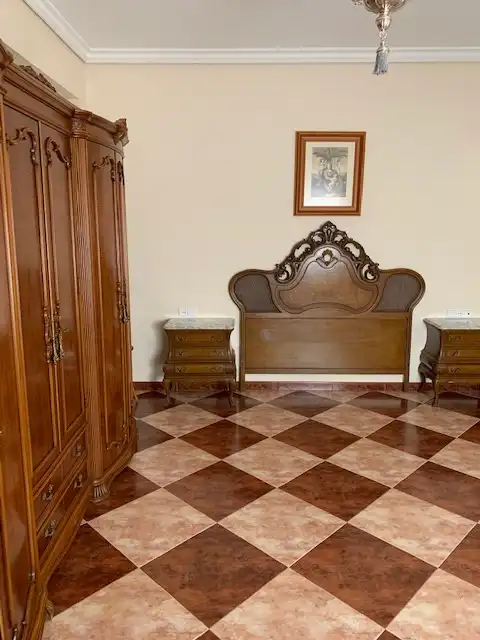 Dormitori de Edifici en venda en La Carlota