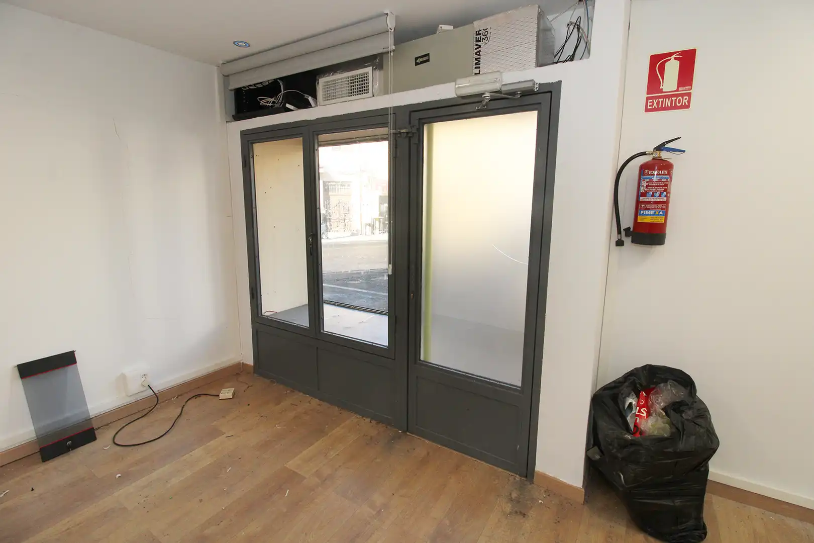 Commercial properties for rent in Torrelaguna  with Air Conditioner
