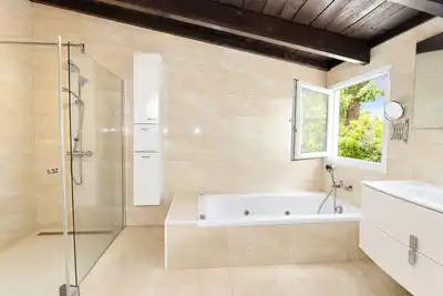 Villa avec piscine à vendre à Las Chapas - El Rosario, imagen 28