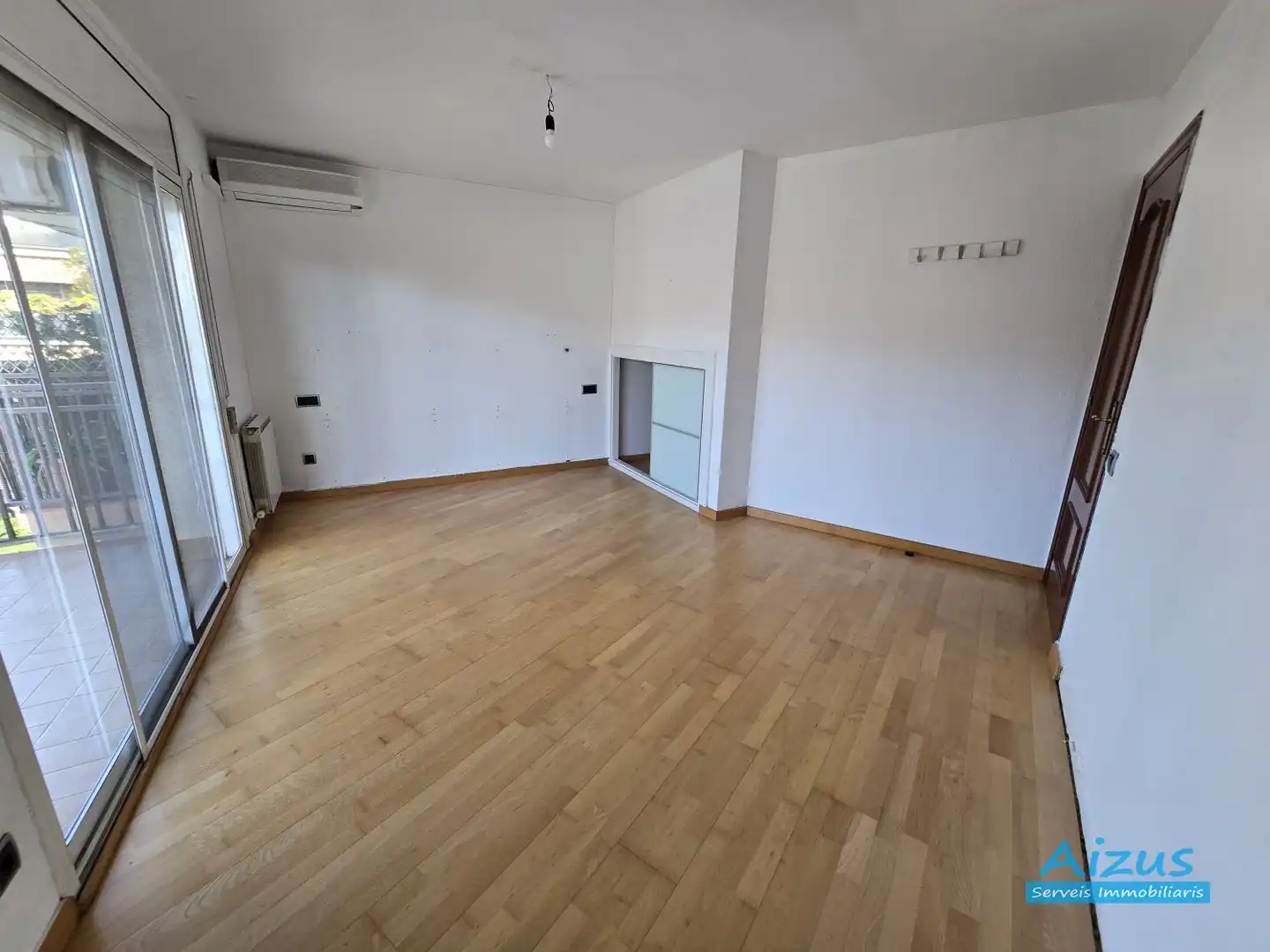 Dúplex en venta en Rubí con Parquet, Terraza y Balcón