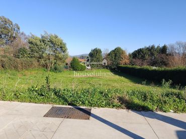 Terreny residencial en venda a A Malata - Catabois - Ciudad Jardín