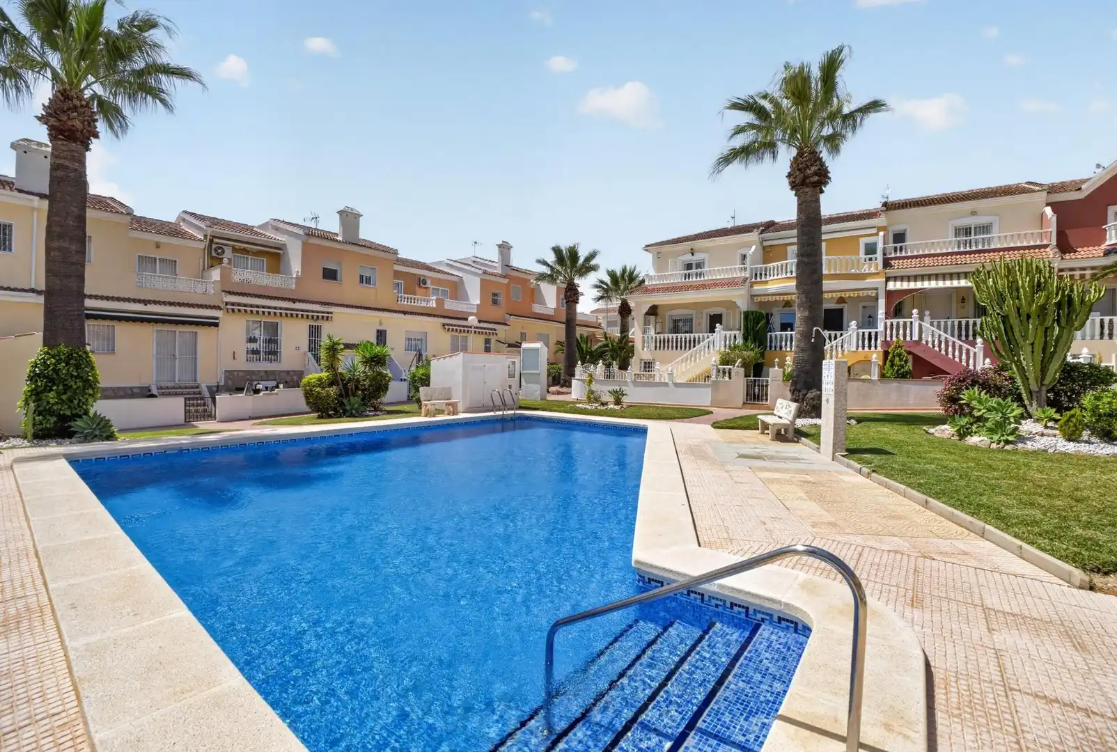 Piscina de Casa adosada en venta en Rojales con Aire acondicionado, Jardín privado y Terraza