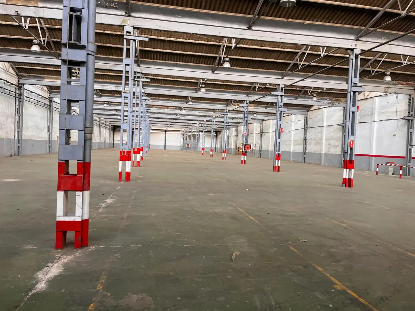 Industrial building to rent in Carretera de l'Hospitalet 64, imagen 3