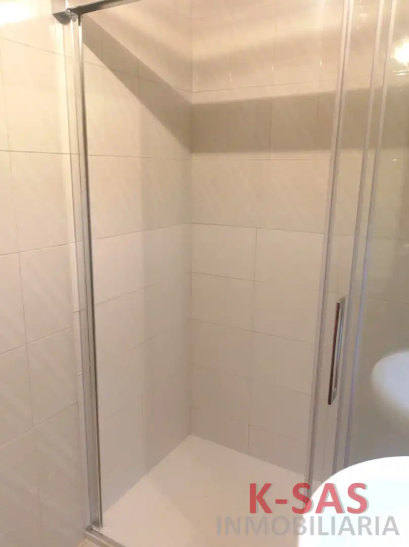 Bathroom of Houses for sale in Lobios  with Furnished