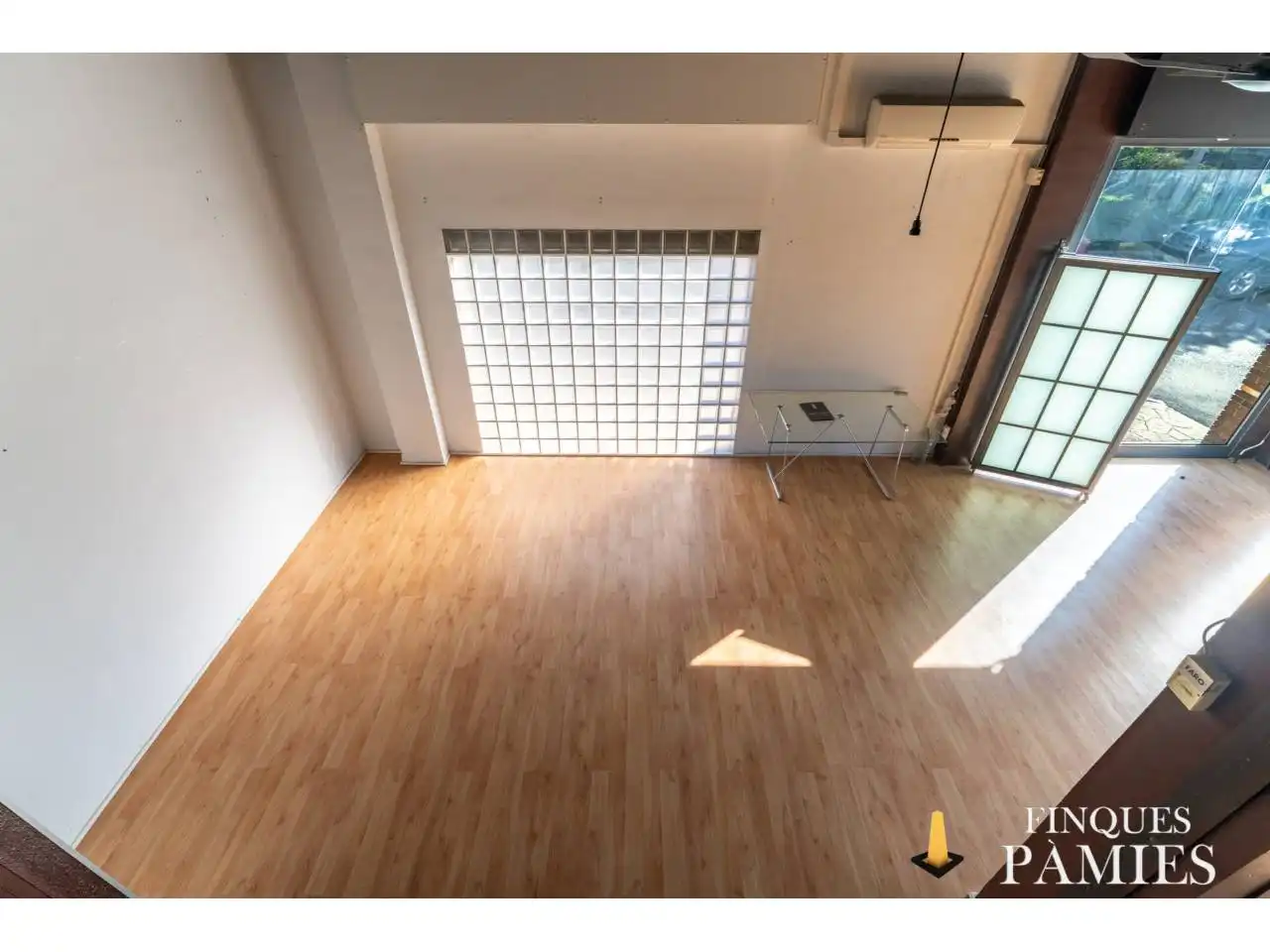 Local en venta en Les Borges del Camp con Aire acondicionado y Alarma