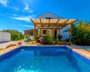 Piscina de Finca rústica en venda en Estepona amb Aire condicionat, Calefacció i Jardí privat