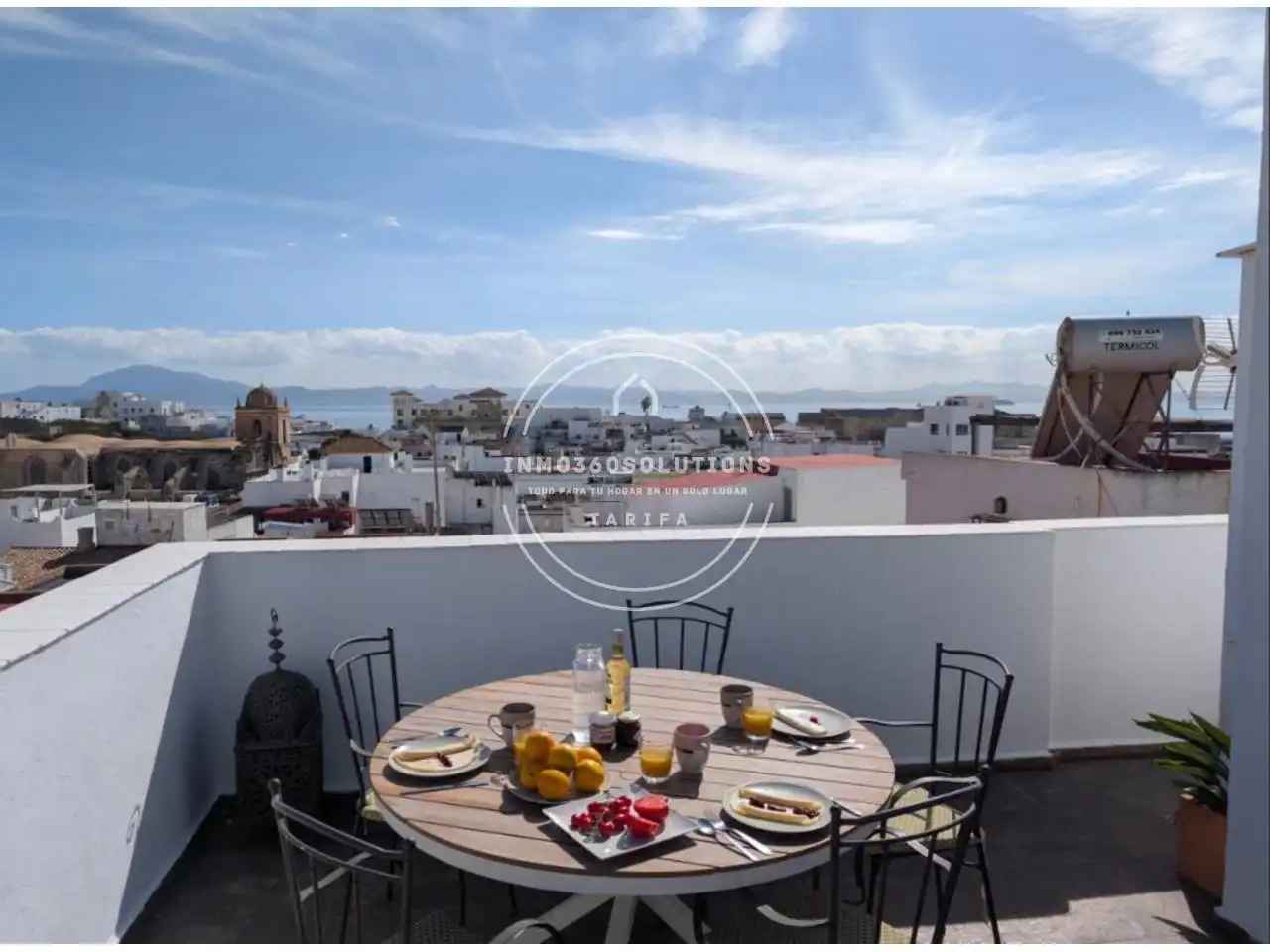 Casa adosada en venda a Calle San Rosendo, Tarifa ciudad