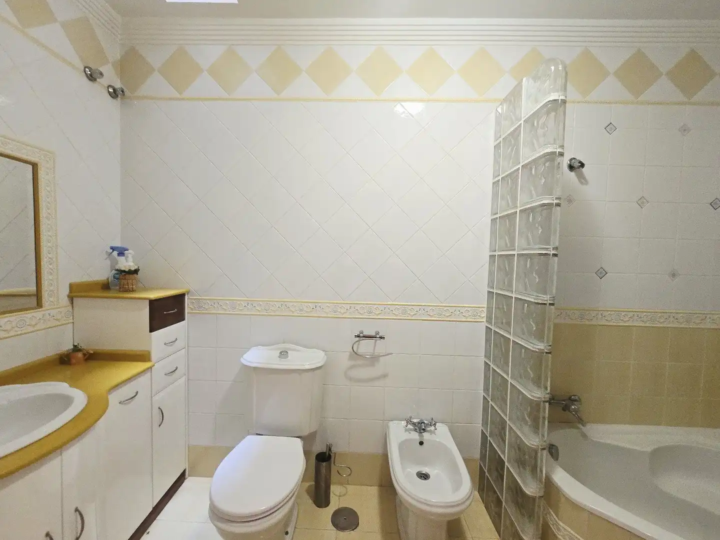 Badezimmer von Haus oder Chalet zum Verkauf in Sorbas mit Klimaanlage, Privatgarten und Terrasse