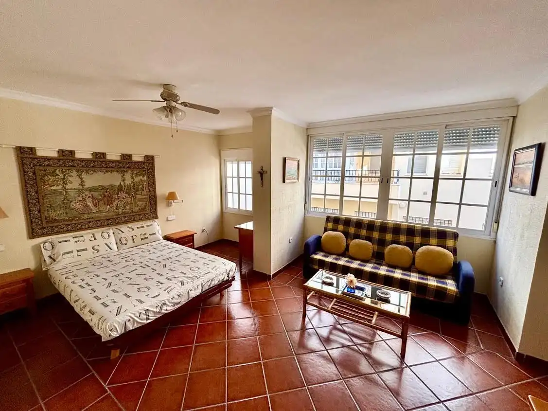 Schlafzimmer von Wohnung zur Miete in Sanlúcar de Barrameda mit Klimaanlage, Heizung und Möbliert