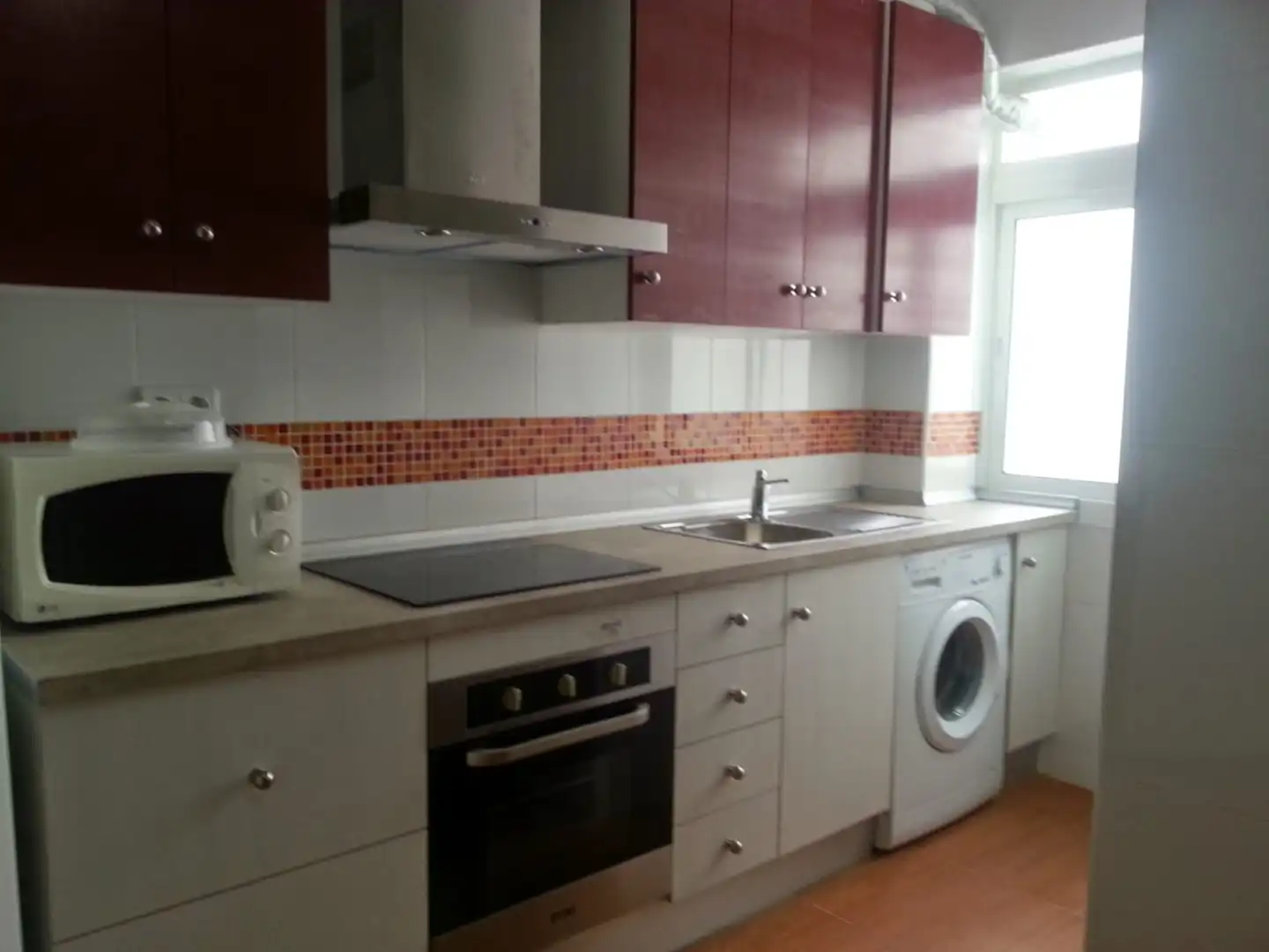Cocina de Piso en venta en Almería con Calefacción, Amueblado y Horno