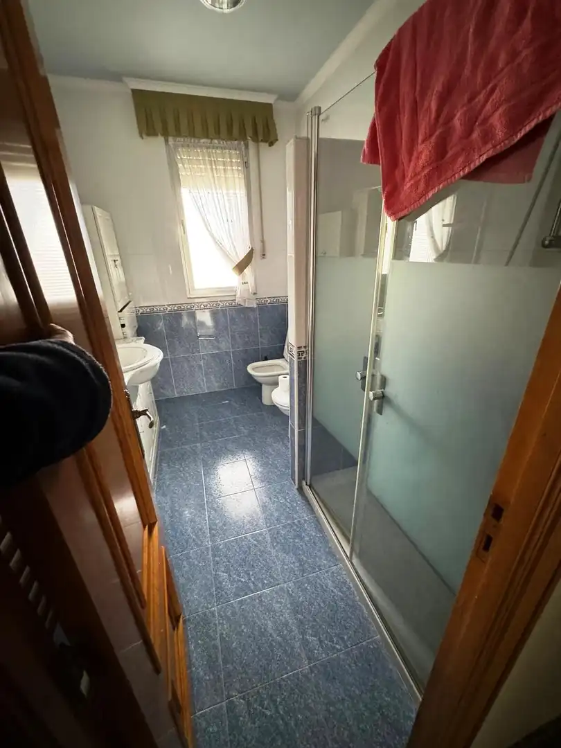 Bany de Casa adosada en venda en Ponferrada amb Calefacció i Moblat