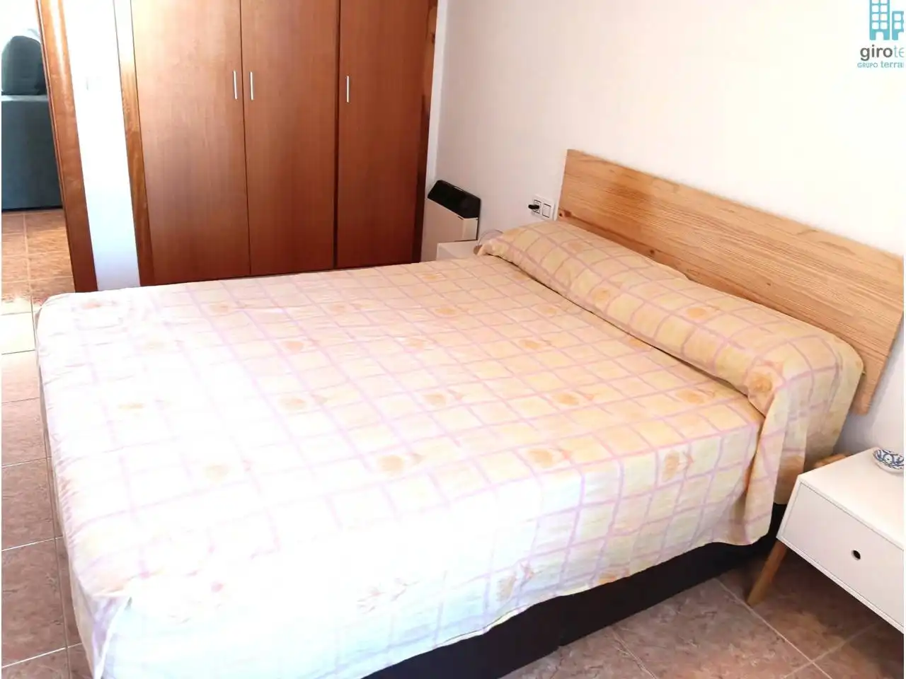 Habitación de Piso en venta en Malgrat de Mar con Calefacción, Terraza y Piscina comunitaria