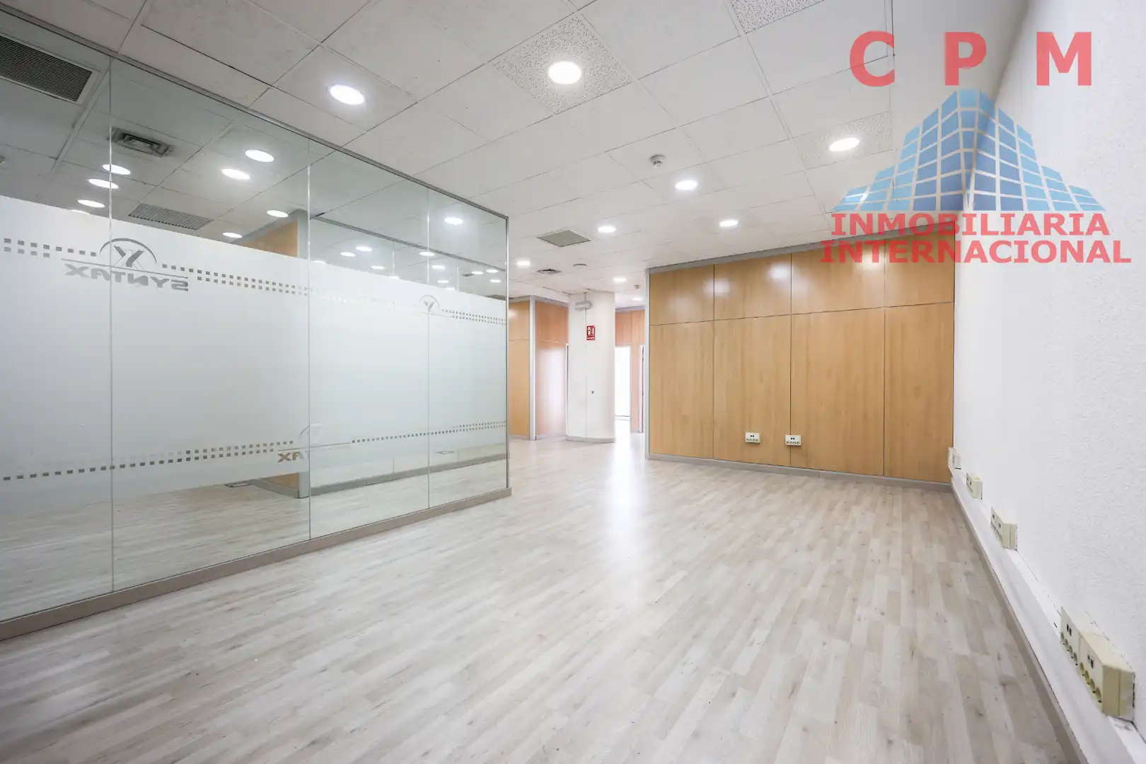 Office for sale in Usera