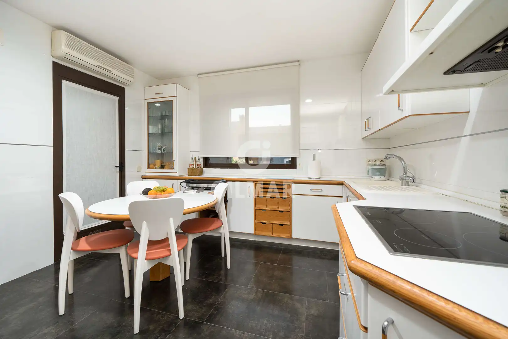Kitchen of Detached homes for sale in Madrid  with Heating, Private garden and Swimming Pool