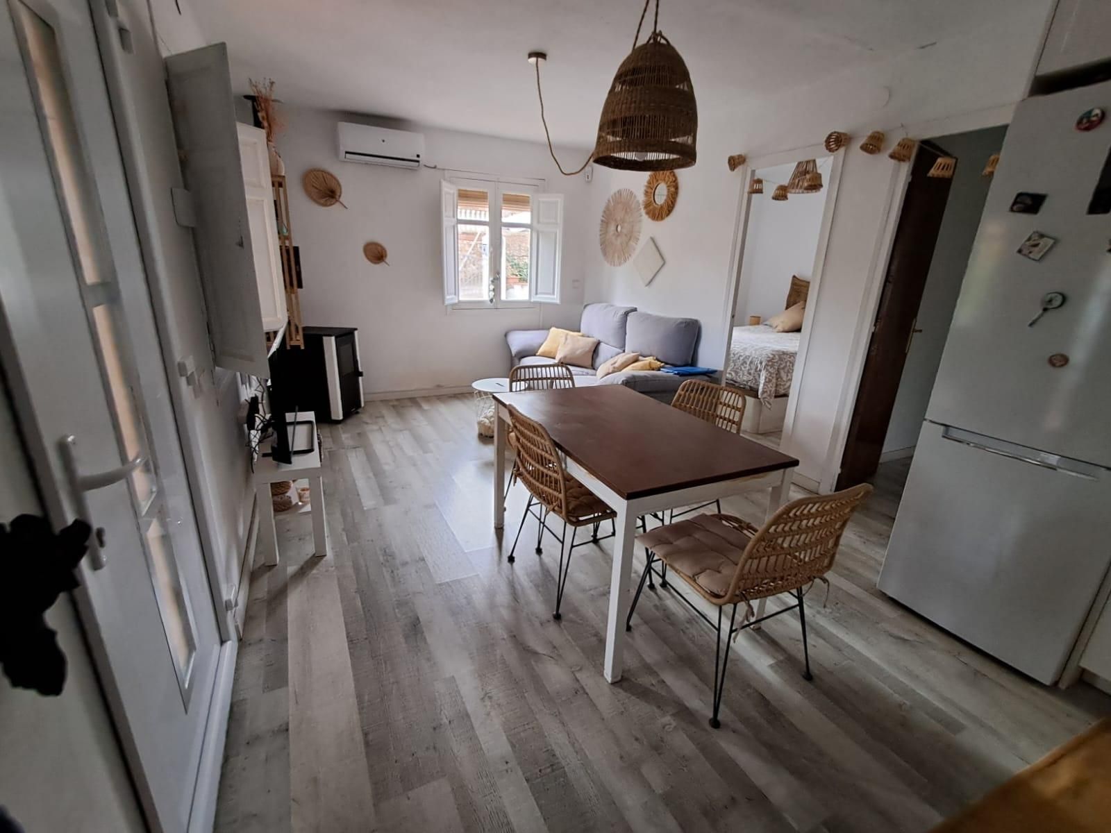 Living room of Country house for sale in Cubelles  with Air Conditioner, Private garden and Parquet flooring