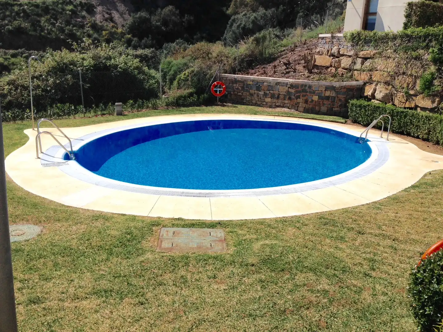 Swimming pool of Apartments for sale in Marbella  with Air Conditioner, Terrace and Storage room